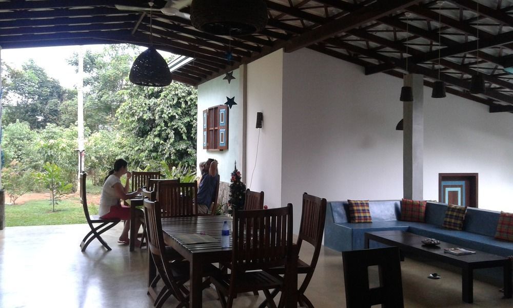 Hotel Garcinia Leaf à Hikkaduwa Extérieur photo